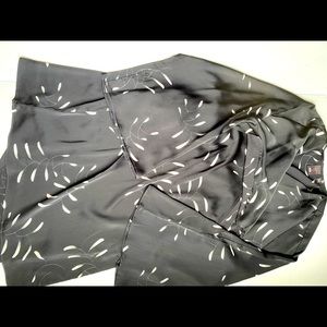 Uniqlo x Hana Tajima wrap tunic